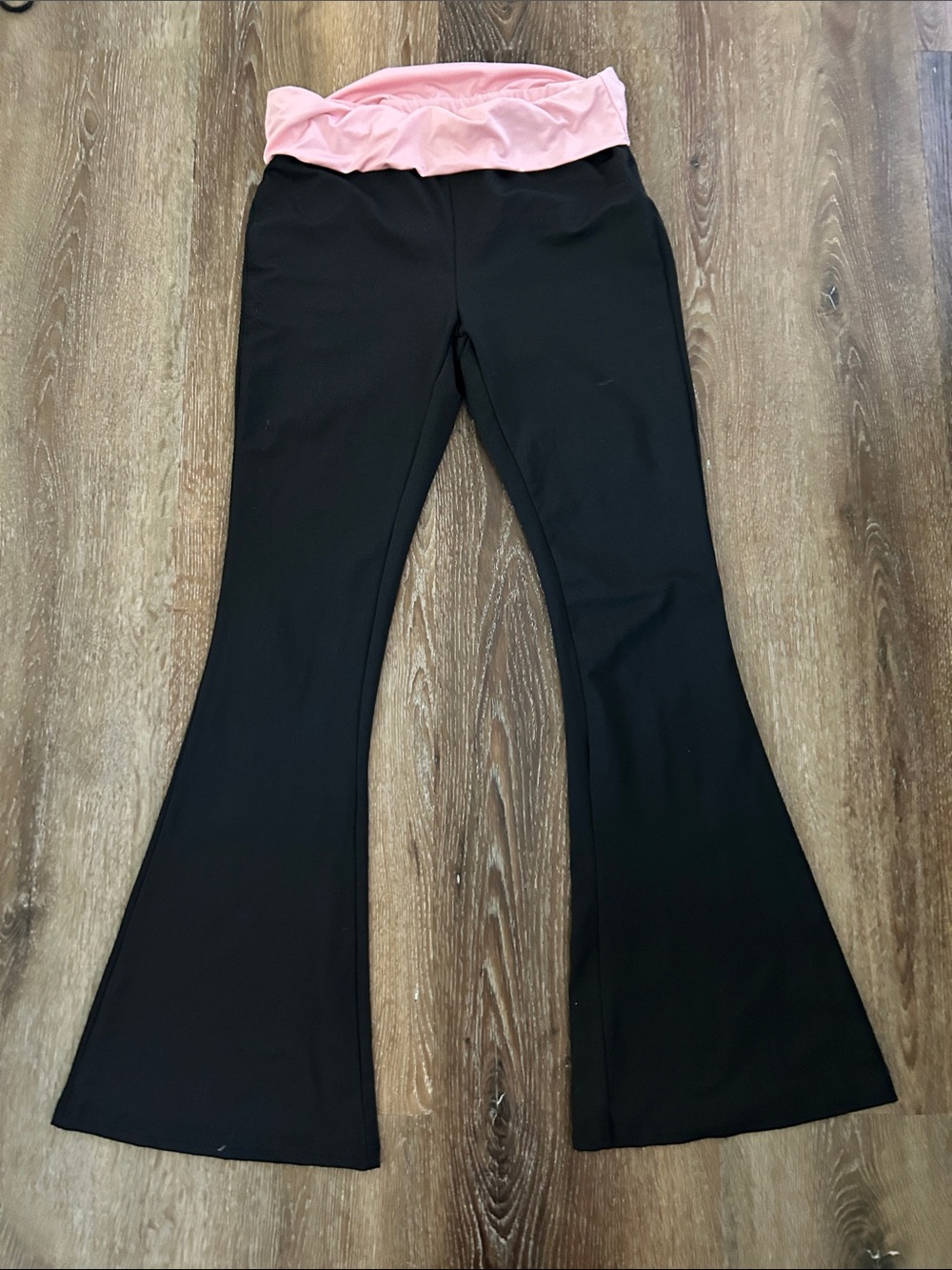 SHEIN Black Flare Yoga Pants with Pink Fold-Over Waistband
